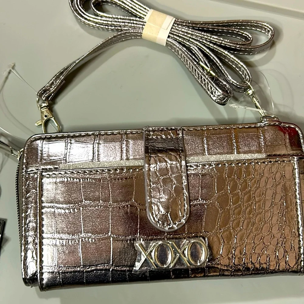 Wallet - Picture 1 of 2